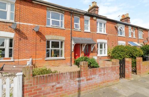 Frinton-on-Sea House | Sea View Cottage