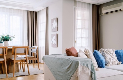 Fenerbahce Apartment | Sea View Duplex with Terrace 5 min to Marina
