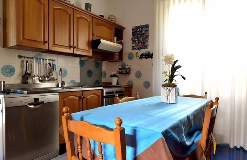 Imperia Villa | Sea view house with wifi, A/C in the 4 bedrooms and private parking space