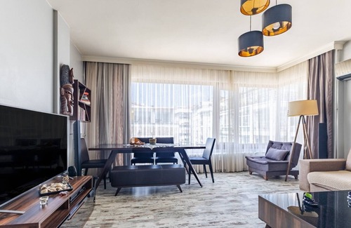 Moda Apartment | Sea-View Retro Feel Flat in the Center of Kadikoy