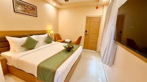 Champa Hotel | SEA VIEW & ROOFTOP SWIMMING POOL - LUXURY HOTEL LB ! PURi