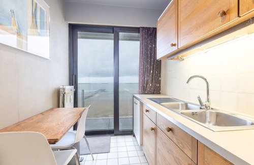 Middelkerke Apartment | Sea View Stay in Middelkerke