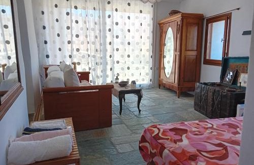 Agios Ioannis Apartment | Sea View Tinos Apartment