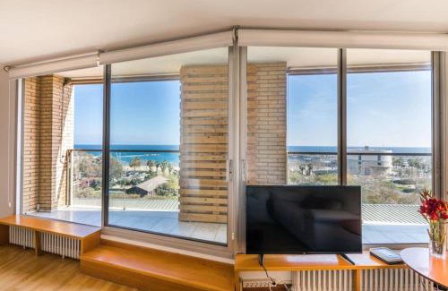 La Vila Olimpica del Poblenou Apartment | Sea views & city skyline