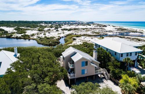 Gulf Trace House | SeaBatical