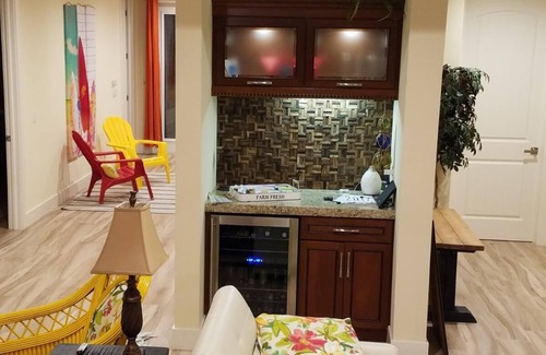 Fort Myers Beach House | Seabreeze Yes Plz! Private, Spacious Family 4 Bdrm 4 Ba Pool Home w Spa & Tiki!