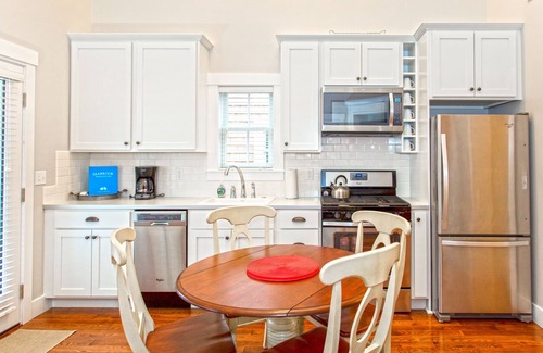 Seabrook House | Seabrook's Heart Song, combines the exciting beach and peace of the farm!