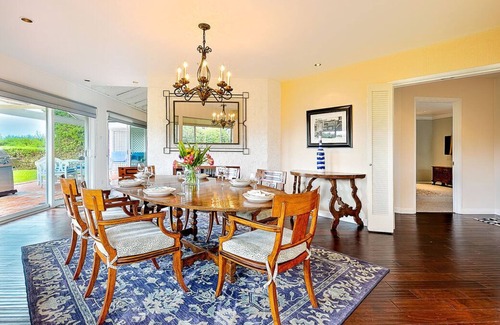 La Jolla Mesa House | Seaclusion: 3BB-2BA ocean view monthly rental perched high above the Pacific on a quiet cul de sac