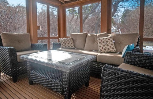 Cape Neddick House | Seacoast Sanctuary