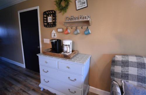 Miramar Beach Apartment | Seacove 8B