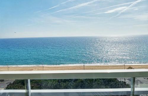 Blanes Apartment | Seafront apartment in Blanes S'Abanell Central Park