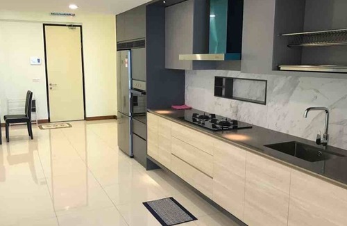 Downtown George Town Apartment | Seafront Cozy Luxury Apartment