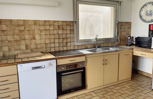 Saint-Pair-sur-Mer House | Seafront villa with garden and free Wifi