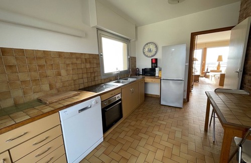 Saint-Pair-sur-Mer House | Seafront villa with garden and free Wifi