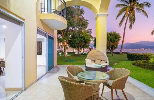 Puerto Vallarta House | Seafront Villa in Puerto Vallarta