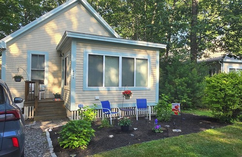 Seaglass Village Cottage | Seaglass Village Wells #426. "Almost Beachfront" Near Clubhouse