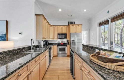 San Juan House | Seagrove "Pukalani" | 3 BR | Sleeps 6 | Private Heated Pool | Bikes!