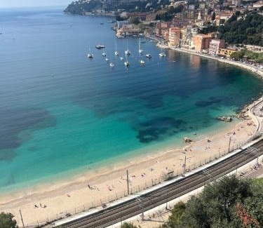 Villefranche-sur-Mer Apartment | Seagulls