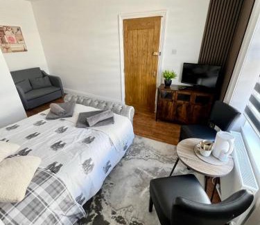 Seaham House | Seaham Apartment GO69OOD Ltd