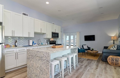 Sanibel Apartment | Seahorse Suites #4. A Perfect Beach Getaway!