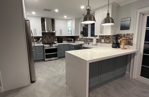 Brant Rock House | Seal Lovers delight 4-bedroom house with AC and WiFi in Marshfield