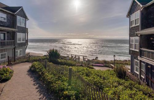 Lincoln Beach House | SeaLaVie