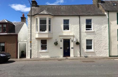 Moffat Bed & Breakfast | Seamore House
