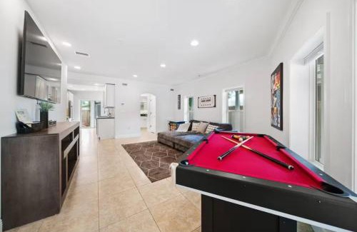 Laguna Beach Estates House | Seas & Greetings! 5BR 4BA House! Elegant Coastal Living Near the Shore
