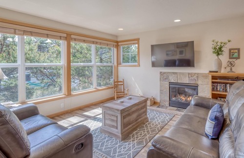 Shorepine Village House | Seas The Day Pacific City