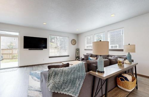Pacific City House | Seas The Day