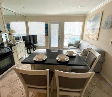 Galveston Apartment | Seascape 1221 Condo