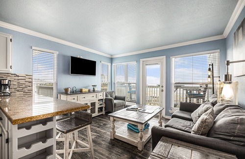 Galveston Condo | Seascape 2/2 Beachfront Condo Sunrise & Oceanview from 2 Balconies w/Heated Pool