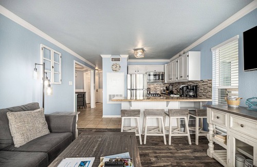 Galveston Condo | Seascape 2/2 Beachfront Condo Sunrise & Oceanview from 2 Balconies w/Heated Pool