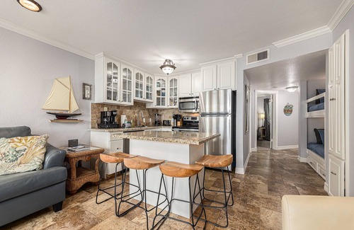 Galveston Condo | Seascape Condo w/Beach/Pool Views Over-sized Balcony - w/d in unit & heated pool