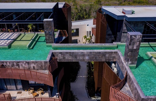 Tulum Apartment | Seascape Tulum Condo, near the beach with a sea-view rooftop and infinity pool