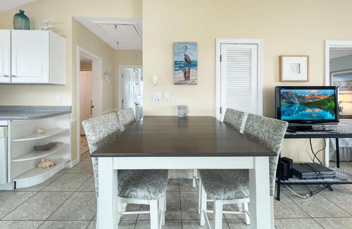 Wells Beach House | Seascapes - W153 Brought to you by GetAway Vacations