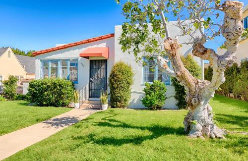 Village of La Jolla House | Seashell Cottage