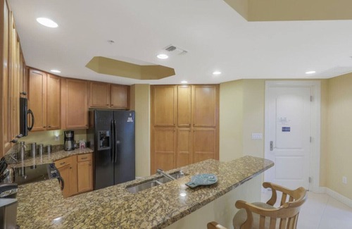 Cape Harbour Apartment | Seashell Sunrise | Beautiful 3 bedroom 2 bath gulf view