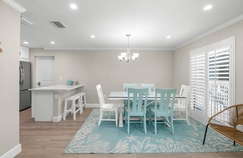 Sanibel Condo | SeaShells 16 – Now Available! Stunning newly remodeled condo on Sanibel’s west e