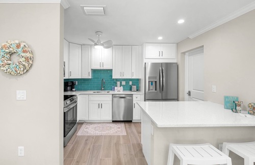 Sanibel Condo | SeaShells 16 – Now Available! Stunning newly remodeled condo on Sanibel’s west e