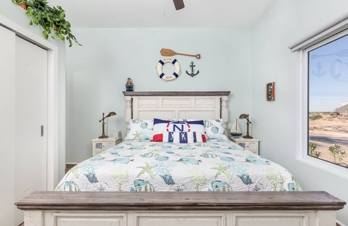 Laguna Shores House | Seaside Adventure at Laguna Shores - Beautiful Custom Beach Home