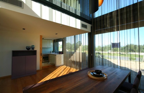 Carvalhal Hotel | Seaside Adventure: Beach Houses with Tennis, Near Sado Emotion - Free Parking!