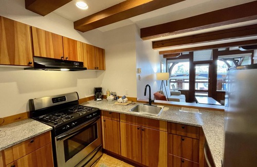Ucluelet Condo | Seaside