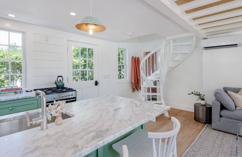 Siasconset House | Seaside Cottage in Sconset with ocean views!