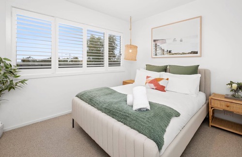 Torquay House | Seaside Cove, the relaxed feel of the beach