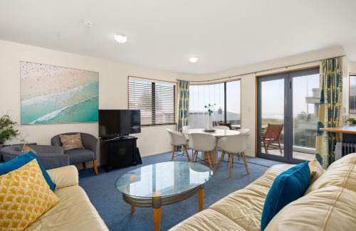 Mount Maunganui House | Seaside Escape