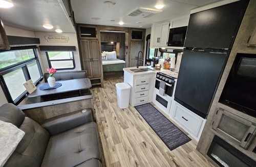 Port Bolivar House | Seaside Family Escape – SportTrek Pull - Sleeps 6