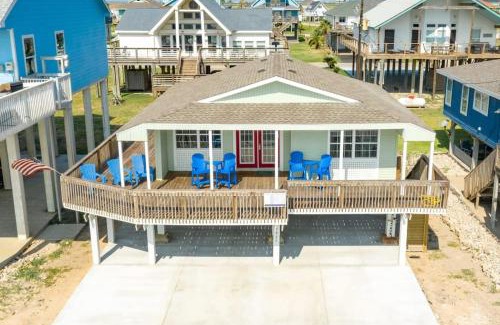 San Luis House | Seaside Front & Center Dolphin Watching