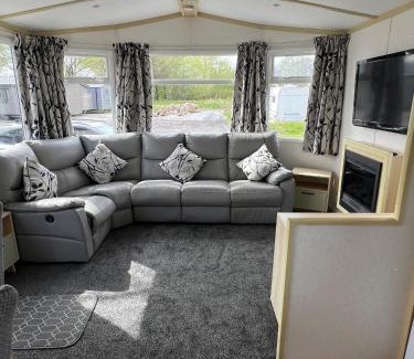 Wesham House | Seaside Getaway - Lytham Road