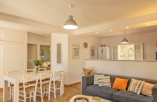 Sorbo-Ocagnano Cottage | Seaside house: 3-ears gîte